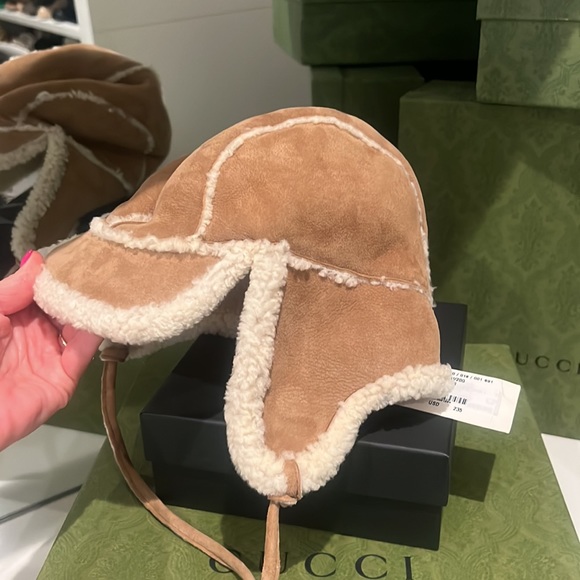 Gucci β€οΈπ Shearling EMILE MUSKET Hat S Small - Picture 3 of 8